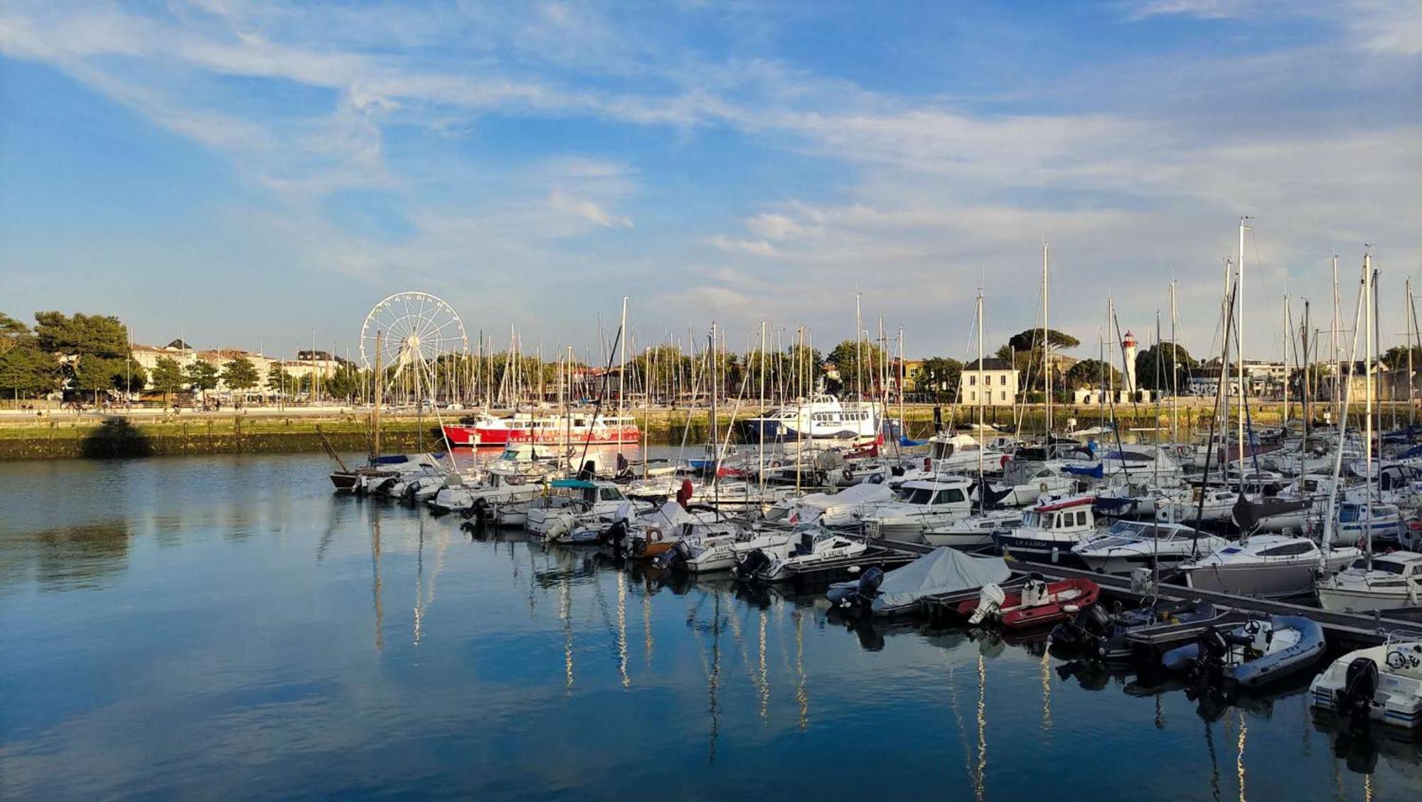 Charmant T2 Avec Piscine Vue Lac Aux Minimes La Rochelle La Rochelle  Exterior photo